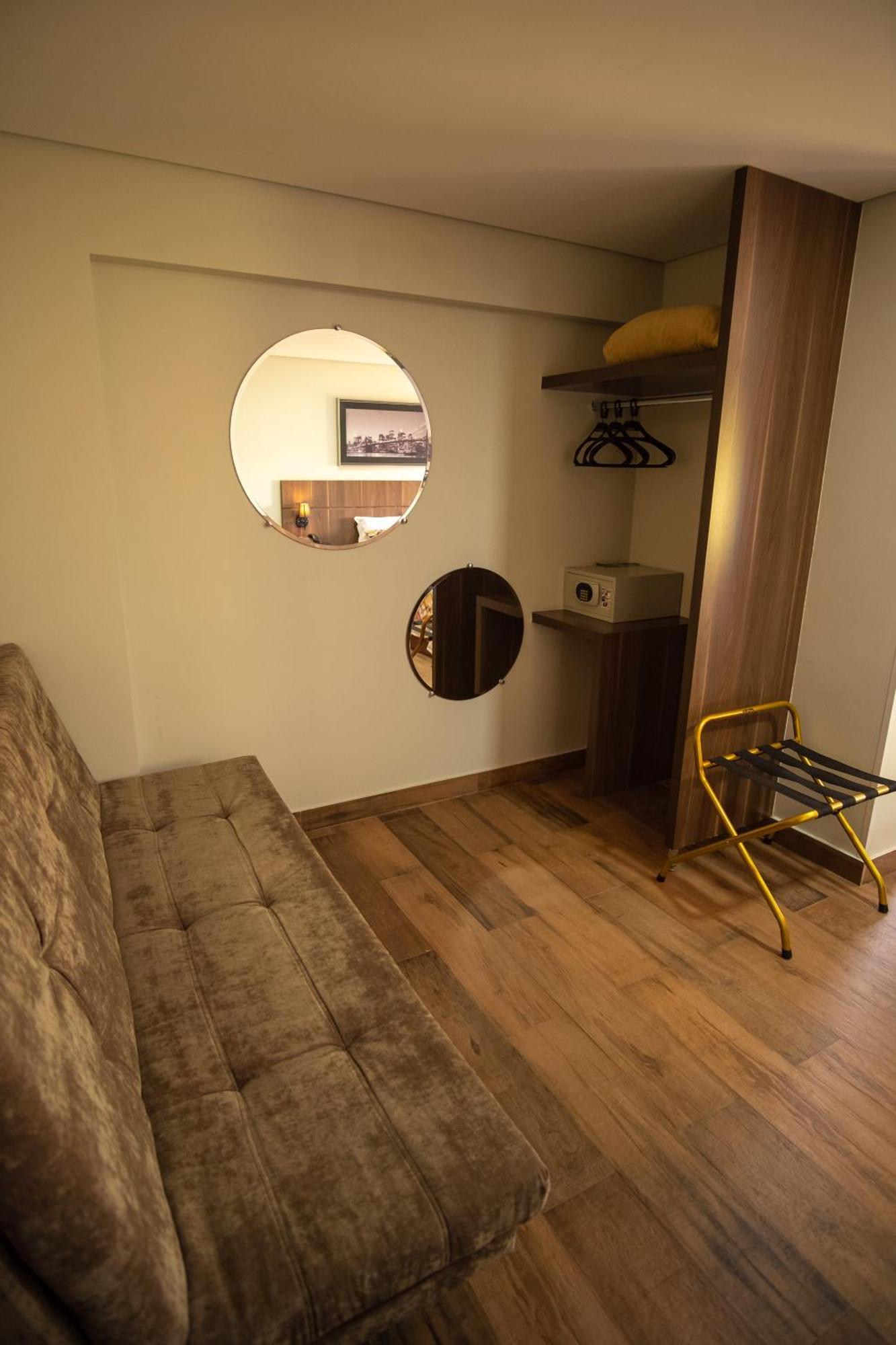 Padom Business Hotel Bragança Paulista Екстериор снимка