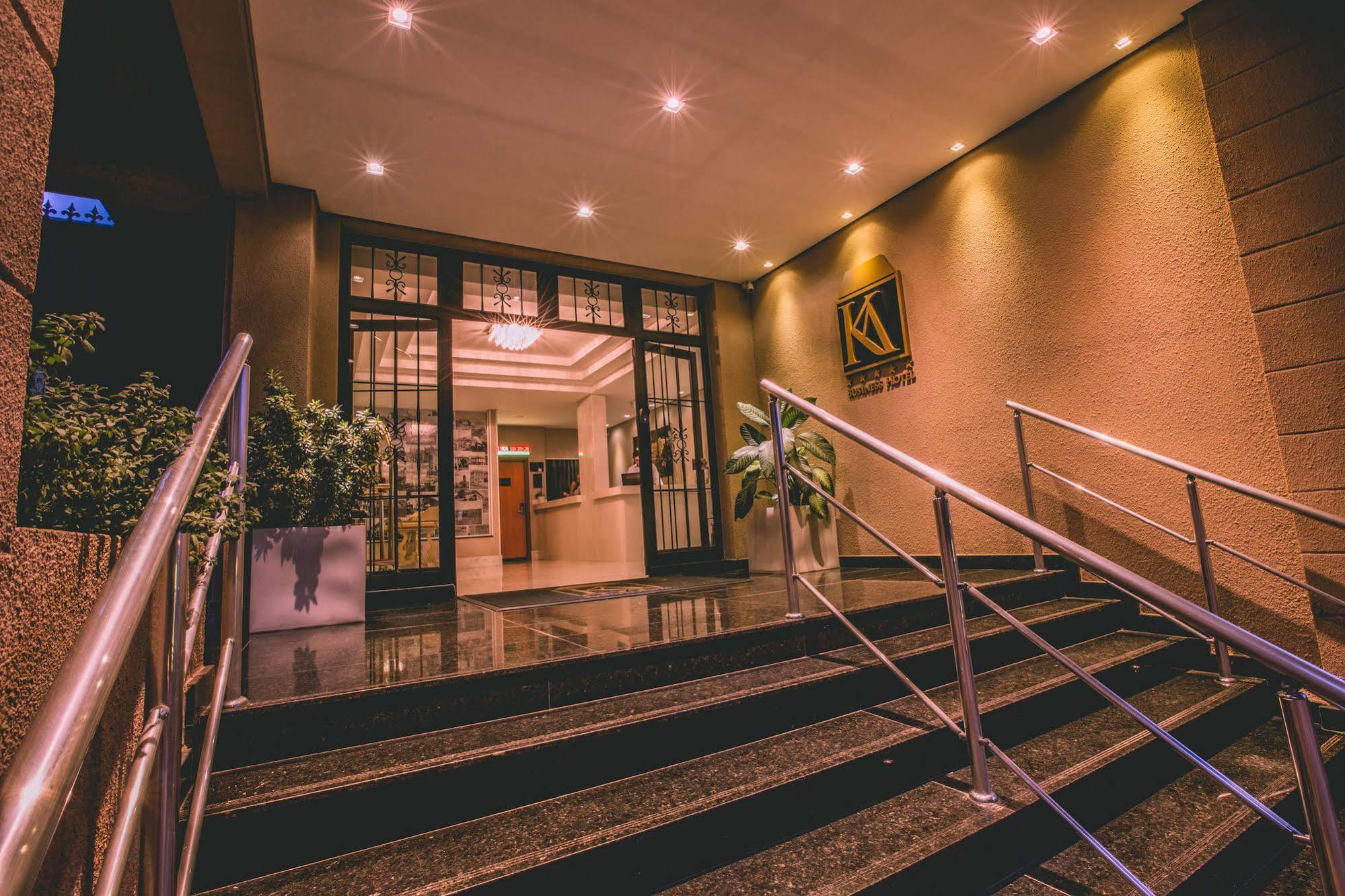 Padom Business Hotel Bragança Paulista Екстериор снимка
